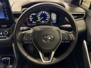 Toyota Corolla Cross 1.8 Hybrid XS - Image 8