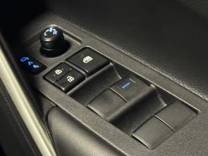 Toyota Corolla Cross 1.8 Hybrid XS - Image 18