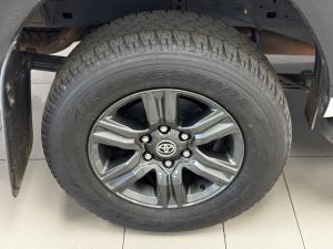 Toyota Hilux 2.8GD-6 double cab Raider auto - Image 17
