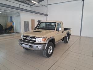 Toyota Land Cruiser 79 4.5D-4D V8 single cab LX - Image 20