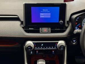 Toyota RAV4 2.5 Hybrid GX-R E-Four - Image 13