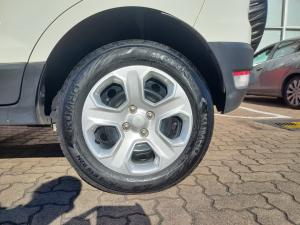 Ford EcoSport 1.5 Ambiente auto - Image 17