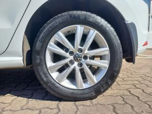 Volkswagen Polo Vivo hatch 1.4 Comfortline - Image 16