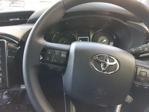 Toyota Hilux 2.8GD-6 48V double cab Legend - Image 9