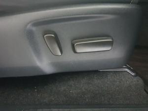 Toyota Hilux 2.8GD-6 48V double cab Legend - Image 17