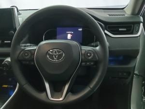 Toyota RAV4 2.0 VX - Image 8