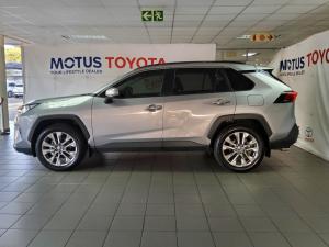 Toyota RAV4 2.0 VX - Image 14