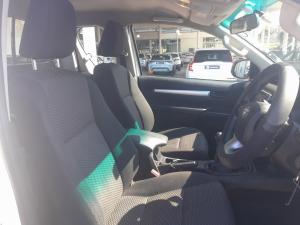 Toyota Hilux 2.4GD-6 Xtra cab SRX - Image 14