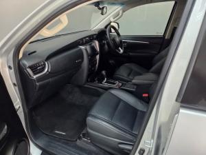 Toyota Fortuner 2.4GD-6 4X4 automatic - Image 7