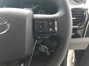 Toyota Hilux 2.8 GD-6 RB Legend automaticD/C - Image 10