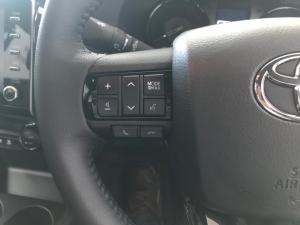 Toyota Hilux 2.8 GD-6 RB Legend automaticD/C - Image 9