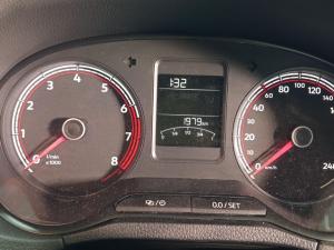 Volkswagen Polo Vivo 1.6 Style - Image 10