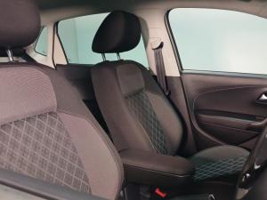 Volkswagen Polo Vivo 1.6 Style - Image 9