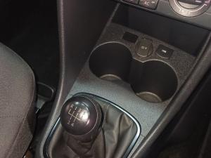 Volkswagen Polo Vivo 1.4 - Image 11