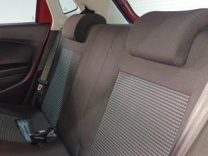 Volkswagen Polo Vivo 1.4 Comfortline - Image 12