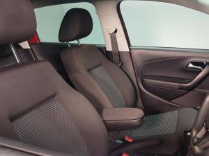 Volkswagen Polo Vivo 1.4 Comfortline - Image 9