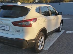 Nissan Qashqai 1.2T Acenta CVT - Image 2