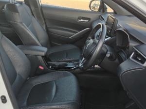 Toyota Corolla Cross 1.8 XS - Image 10