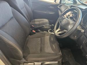 Honda WR-V 1.2 Comfort - Image 24