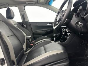 Kia Picanto 1.2 X-LINE automatic - Image 17