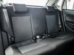 Volkswagen Polo Vivo hatch 1.4 Comfortline - Image 14