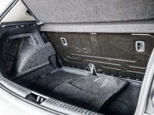 Volkswagen Polo Vivo hatch 1.4 Comfortline - Image 15