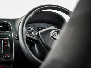 Volkswagen Polo Vivo hatch 1.4 Comfortline - Image 16
