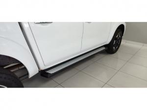 Nissan Navara 2.5DDTi double cab LE Plus 4x4 - Image 11