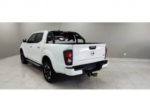 Nissan Navara 2.5DDTi double cab LE Plus 4x4 - Image 3