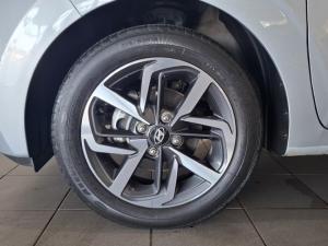 Hyundai Grand i10 1.2 Fluid hatch auto - Image 11