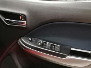 Toyota Starlet 1.5 XS auto - Image 9