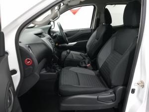Nissan Navara 2.5DDTi double cab XE 4x4 - Image 10