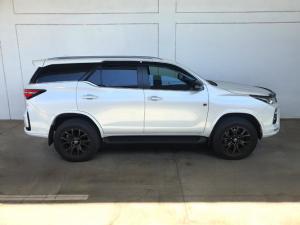 Toyota Fortuner 2.8GD-6 4x4 GR-Sport - Image 3