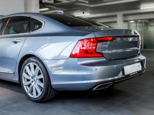 Volvo S90 D5 AWD Inscription - Image 18