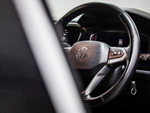 Volkswagen Polo hatch 1.0TSI Life auto - Image 5