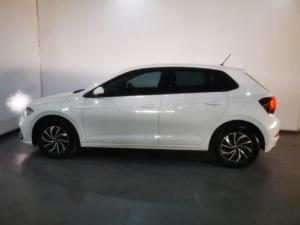Volkswagen Polo hatch 1.0TSI Life auto - Image 7