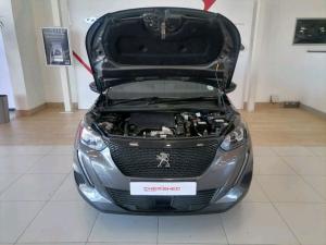Peugeot 2008 1.2T Active auto - Image 8