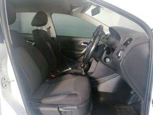 Volkswagen Polo Vivo hatch 1.6 Highline - Image 16