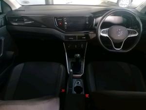 Volkswagen Polo hatch 1.0TSI Life manual - Image 10
