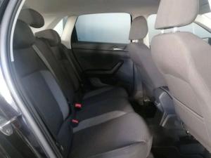 Volkswagen Polo hatch 1.0TSI Life manual - Image 12