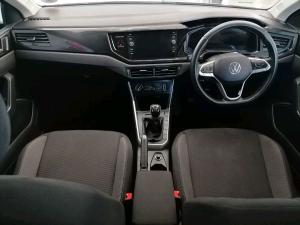 Volkswagen Polo hatch 1.0TSI Life manual - Image 12