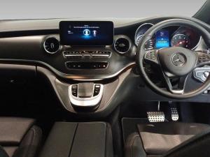 Mercedes-Benz V-Class V300d Exclusive - Image 11