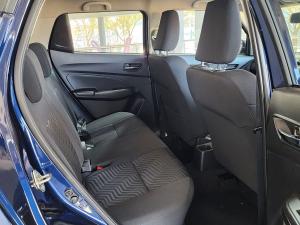 Suzuki Swift 1.2 GL manual - Image 11