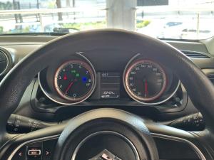 Suzuki Swift 1.2 GL manual - Image 16