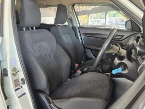 Suzuki Swift 1.2 GL manual - Image 17
