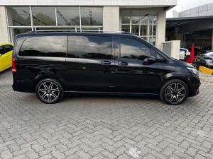 Mercedes-Benz V-Class V300d Exclusive - Image 6