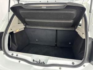 Renault Sandero 900T Stepway Expression - Image 14
