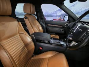 Land Rover Discovery HSE Td6 - Image 10