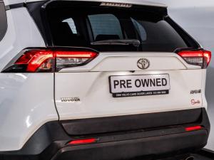 Toyota RAV4 2.0 GX auto - Image 13