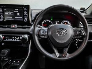 Toyota RAV4 2.0 GX auto - Image 19
